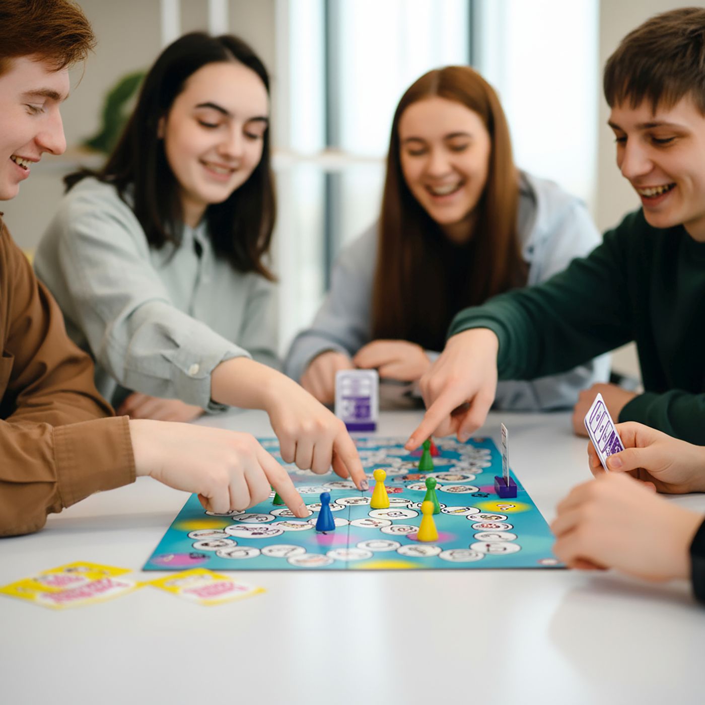 JOC DE SOCIETATE PARTY GAME TRILOGY IN LIMBA ROMANA - imagine 3