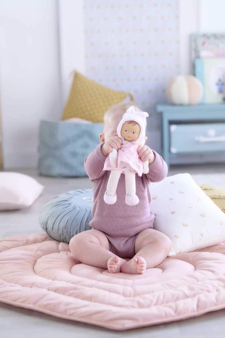 COROLLE MDC BEBELUS MISS STARRY DREAMS 25CM - imagine 4